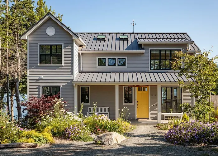 Orcas Beach Cottage